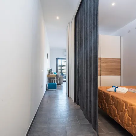 Lejlighed Always Traveling Near The Center - Happy