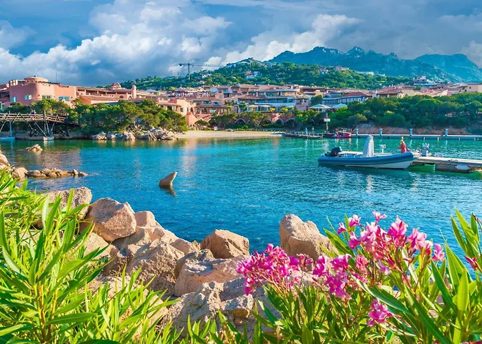 Always Traveling Near The Center - Happy オルビア